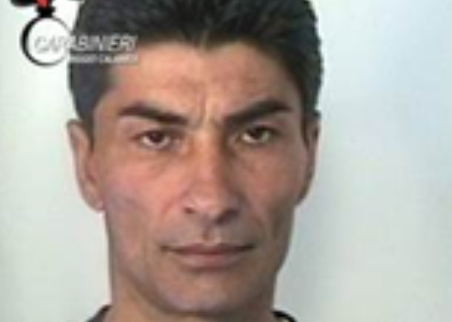 Evade dai domiciliari, arrestato a Reggio Calabria Un uomo è stato denunciato a Motta San Giovanni per detenzione e custodia di armi e munizioni