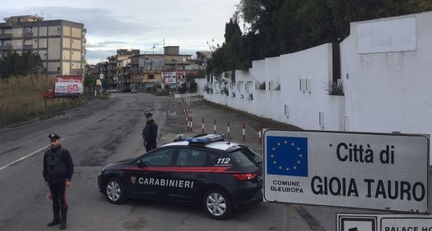 Svaligiano azienda fallita, due arresti a Gioia Tauro Operazione dei carabinieri della locale stazione