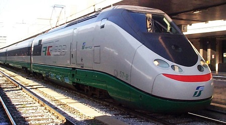 Uomo investito dal treno nel Cosentino E' successo nei pressi della stazione ferroviaria di Longobardi, sulla linea tirrenica Amantea-San Lucido
