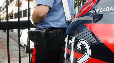 Detenzione illecita fucile, arresti domiciliari a 48enne L’arma rinvenuta dai Carabinieri è stata sottoposta a sequestro
