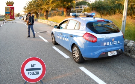 Stalking, la Polizia di Stato arresta un 49enne di Rosarno Divieto di avvicinamento ai luoghi frequentati dalla persona offesa ad un 48enne di Palmi