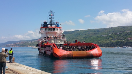 Migranti, a Vibo Marina arrivati 548 In due giorni arrivate in Calabria quasi 1.300 persone