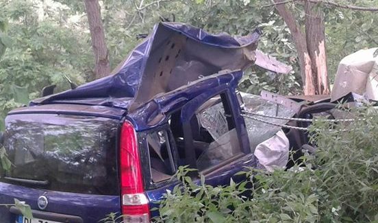 Incidente stradale a Bagnara Calabra, morto un 19enne L'auto del giovane è finita fuori strada