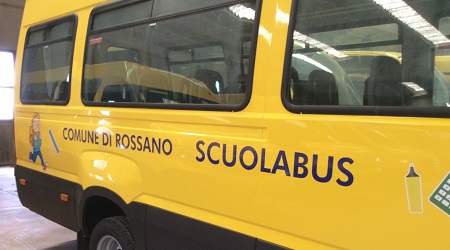Sicurezza scolastica, arrivati cinque scuolabus a Rossano Risparmio di circa il 40% per il Comune