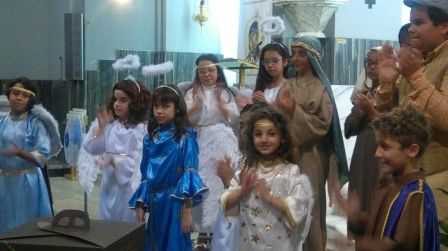 Bambini a teatro in onore della Madonna del Carmine Grande evento presso la Chiesa dei Santi Apostoli Pietro e Paolo di Taurianova