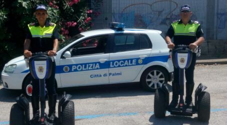 Palmi, controlli suoi “Buoni Spesa” elargiti dal Comune Continua senza sosta il controllo della polizia locale su indirizzo del sindaco Ranuccio