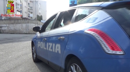 Reggio, servizi Polizia a Ciccarello ed Arghillà Il Questore: "Con la collaborazione di tutti rendiamo la città più vivibile"
