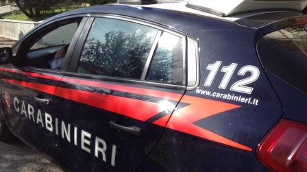 Rapina distributore carburanti, bottino 6 mila euro Sul furto indagano i Carabinieri 