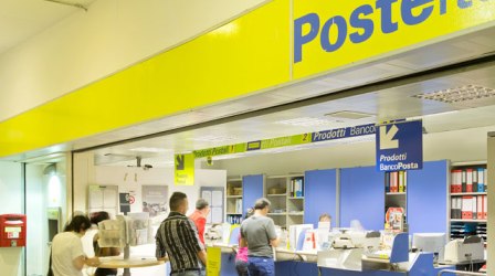 Poste Italiane: L’azienda entra nel mercato della luce e del gas L’AD di PostePay al TGPoste: vogliamo essere un punto di riferimento per soddisfare  tutte le esigenze delle famiglie italiane, dai bisogni finanziari a quelli per la casa   
