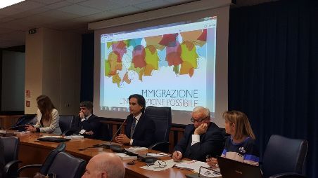 Reggio, giornata di studio sul tema dell’immigrazione Legacoop Calabria lancia l’idea di un Osservatorio permanente per “costruire ponti e progettare accoglienza e inclusione”