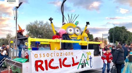 Rossano, Ricicl’Art conquista il popolo del Carnevale Recupero, riuso, solidarietà e cura per l’ambiente