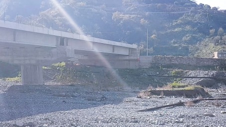 Partono i lavori sulle rampe del Ponte di Paterriti Muraca, Zimbalatti, Iachino: «Finalmente mettiamo fine ad un assurdo paradosso»