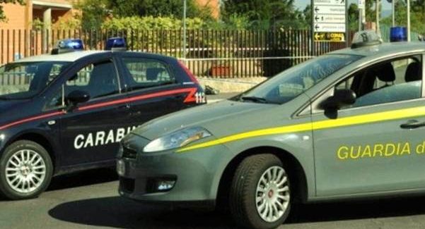 ‘Ndrangheta in Veneto, eseguite 33 ordinanze cautelari Gli indagati sono accusati di associazione per delinquere di stampo mafioso finalizzata al riciclaggio, usura, sequestro di persona, estorsione e emissione di fatture inesistenti