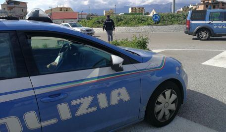 Reggio, arrestata dalle Volanti una collaboratrice domestica Per il reato di violazione di domicilio aggravata 