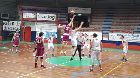 La Vis passa a Cosenza e “vede” la finale Bim Bum Basket Rende – Barbecue Vis Reggio Calabria 78-81