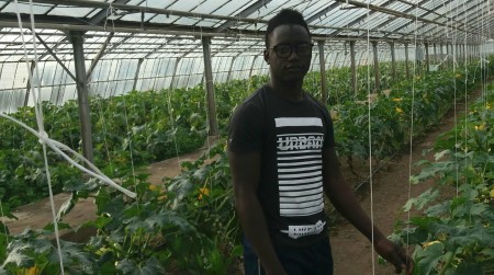 La storia di Buba: giunto in Calabria per una vita migliore Il ragazzo del Gambia: "Davanti al mare ho avuto paura. Ora studio e lavoro"