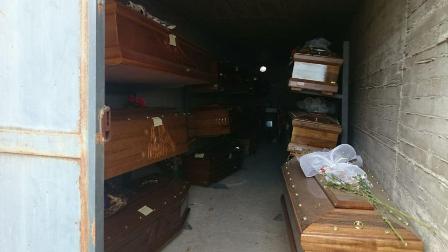 Questione cimitero, Miceli (M5S): “A Rende è vietato morire” Oltre novanta bare accatastate in situazioni igienico-sanitarie preoccupanti