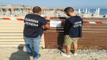 Calabria, Capitaneria di Porto sequestra tratto spiaggia Un lido era stato ampliato in violazione delle autorizzazioni di legge