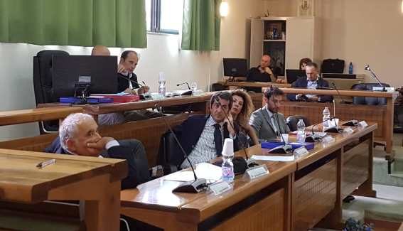 Consiglio comunale Taurianova: la minoranza esce e manca il numero legale Prima dell'abbandono si è discussa l'interpellanza sui lavoratori Lsu-Lpu