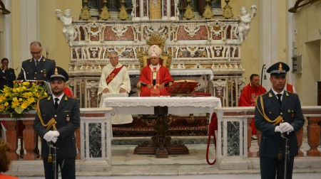 La Guardia di Finanza celebra San Matteo Stamattina a Catanzaro una santa messa per il patrono del Corpo
