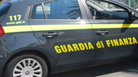 Dirigente di Calabria Verde e libero professionista: sequestrati beni Provvedimento scaturito per mancato rispetto incompatibilità. Operazione della Guardia di Finanza