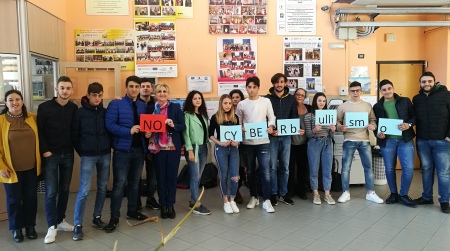 “Safer Internet Day” all’istituto “Piria” di Rosarno Campagna per contrastare il bullismo e il cyberbullismo  