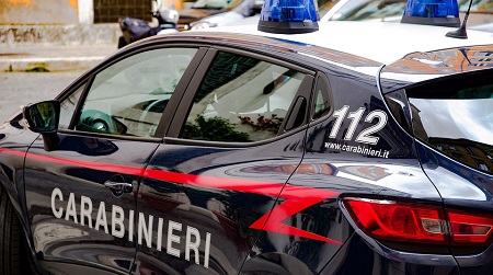 Gioia, controlli Carabinieri in palazzo occupato abusivamente Rinvenute munizioni che sono state trasmesse al Ris di Messina per gli accertamenti tecnici