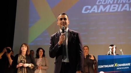 “Sanità Calabria per 30 anni è stata bancomat politica” Lo ha detto il vicepremier e ministro del Lavoro Luigi Di Maio intervenendo in una manifestazione pubblica a Cosenza