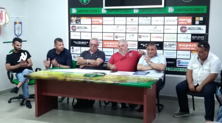 Calcio serie D, Palmese presenta mister Dal Torrione Confermato il direttore sportivo Spataro