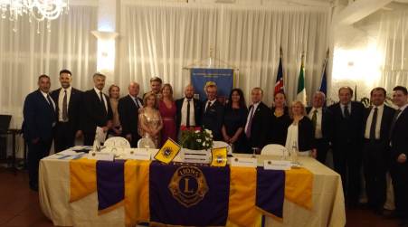 Romeo presidente Lions Club Città del Mediterraneo Grande successo per la cerimonia di passaggio della campana che ha segnato il rinnovo delle cariche