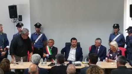 Visita Salvini Calabria: “Lotta alla ‘ndrangheta è priorità” Il ministro dell'Interno presente alla consegna di un immobile confiscato alla cosca Mancuso
