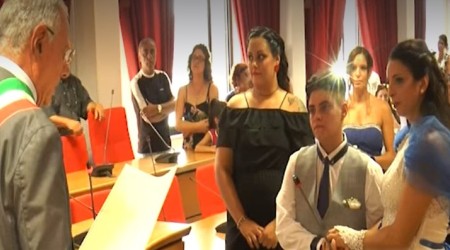 Gioia Tauro, Pina e Lina hanno pronunciato il fatidico “sì” Primo matrimonio in Calabria tra due donne 