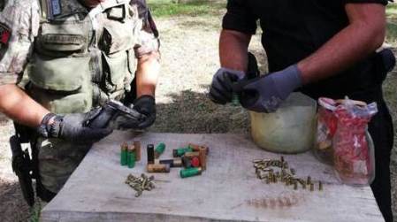 Pistola con matricola abrasa, arresto Carabinieri Taurianova I militari  hanno inoltre sequestrato un'arma da fuoco occultata in un terreno agricolo