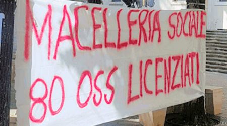 Nuova protesta operatori socio-sanitari contro licenziamento Continua la battaglia per scongiurare la disoccupazione dal prossimo primo ottobre