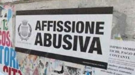 Calabria, lotta alle affissioni abusive da parte dei Carabinieri Elevate dodici sanzioni amministrative