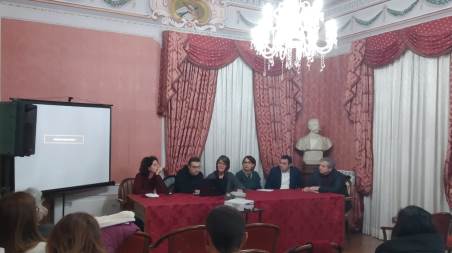 Corso di formazione sul tema “Diritto di asilo e diritti fondamentali” Si è tenuto presso gli Sprar/Siproimi di Gioiosa Ionica e Cinquefrondi
