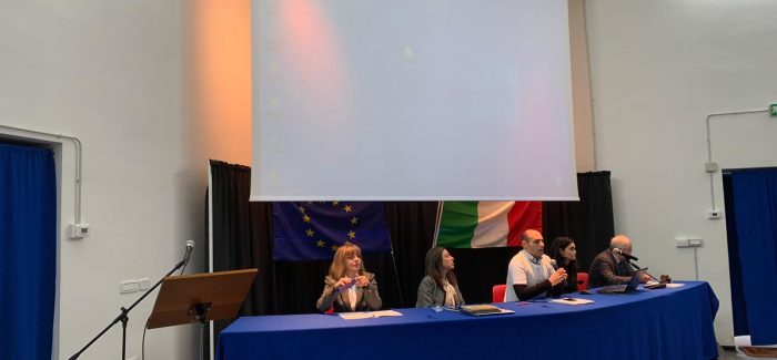 Fondi europei e immigrazione: l’ITIS c’è Studenti del “Conte Milano” di Polistena pronti alla sfida sulle politiche comunitarie