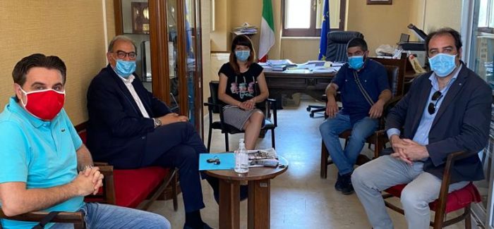 Maida,  Il deputato Viscomi e il sindaco Sellia, Zicchinella, in visita al sindaco Paone In programma a luglio una iniziativa pubblica su "Maida, Bene Comune"