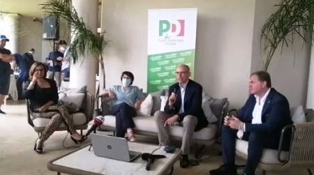 Enrico Letta in Calabria, “Sono convinto che vinceremo le elezioni regionali”. Il segretario del Partito Democratico parla della scienziata Amalia Bruni come "un fiore all’occhiello, un’eccellenza di questa regione"