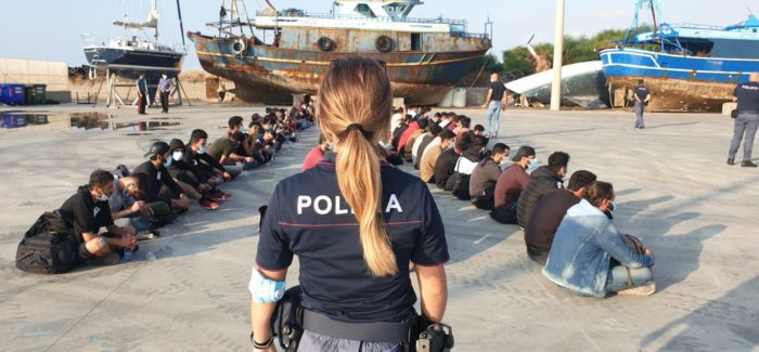 Polizia di Stato: Resoconto delle attività inerenti gli sbarchi avvenuti nel mese di settembre nella provincia reggina Ecco i numeri