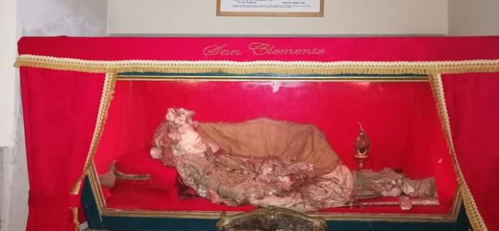 Le reliquie di San Clemente nella Concattedrale di Nicotera Dovrebbero avere una più giusta e doverosa considerazione!
