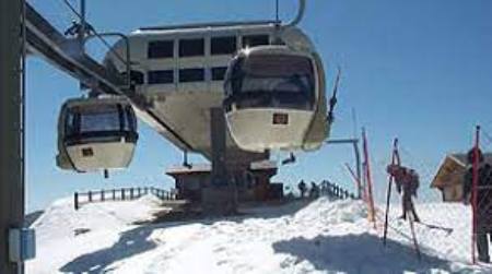 Chiuse le piste di sci a Lorica a causa delle scarse precipitazioni nevose Le recenti condizioni meteorologiche hanno rappresentato un ostacolo significativo per le operazioni di manutenzione delle piste da sci nella Valle dell'Inferno