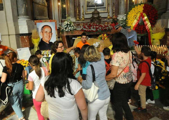 Anniversario dell’omicidio del beato Puglisi, Palermo ricorda il prete antimafia
