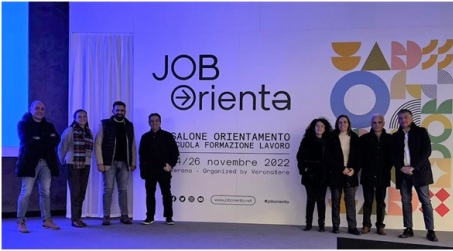 Job&Orienta, l’ITT Panella-Vallauri ha partecipato alla XXXI edizione a Verona Con una delegazione costituita dai direttori di dipartimento e guidata dal Dirigente Scolastico Prof.ssa Teresa Marino