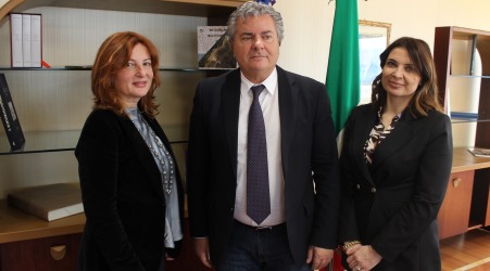 Daniela De Blasio nuovo presidente della Commissione Pari Opportunità Regione Calabria Mancuso, "Un sincero in bocca al lupo, per il cammino intrapreso, a tutte le componenti della Commissione, a cui è chiesto di contribuire alla rimozione delle discriminazioni"