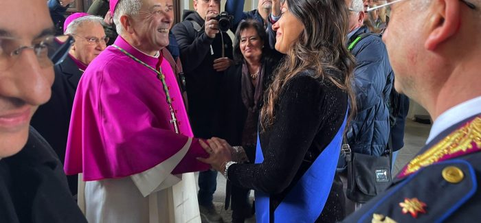 Cosenza, Rosaria Succurro accoglie in Provincia il nuovo arcivescovo Checchinato L'alto prelato:  "la più completa collaborazione per dare risposte ai bisogni individuali e collettivi dei cittadini"