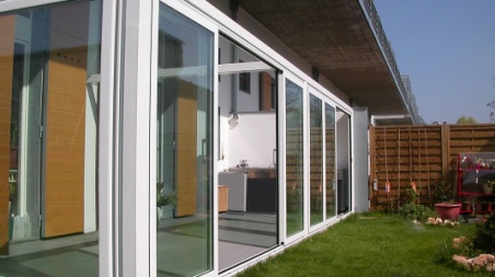 Arredo da giardino: gli exterior designer premiano le verande in alluminio A chi affidarsi per l’installazione di una veranda in alluminio?