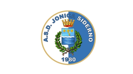 L’ASD Jonica Siderno1980 non prenderà parte alla stagione agonistica 2023/24 Una decisione sofferta ma che si rende necessaria per contribuire a creare le condizioni per far ripartire il calcio nella Nostra Città