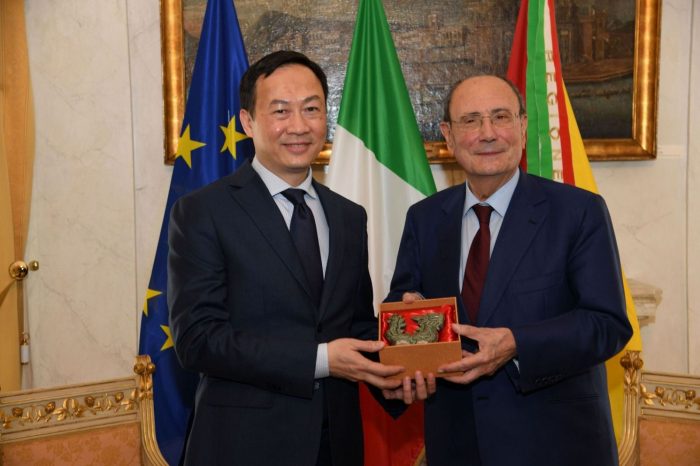 Schifani riceve in visita l’Ambasciatore del Vietnam in Italia