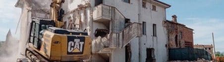 Demolita una villetta confiscata ad un boss della ‘ndrangheta di Cittanova